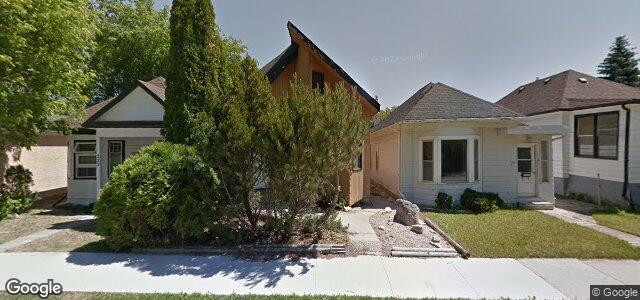 221 Brooklyn Street（加拿大曼尼托巴省溫尼伯市）房屋照片