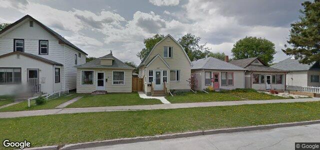 320 Parkview Street（加拿大曼尼托巴省溫尼伯市）房屋照片