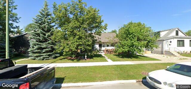 390 Inglewood Street（加拿大曼尼托巴省溫尼伯市）房屋照片