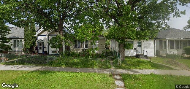 435 Parkview Street（加拿大曼尼托巴省溫尼伯市）房屋照片