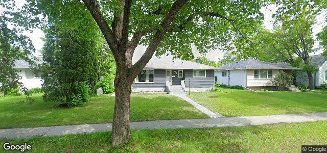 Larawan ng 477 Roseberry Street sa Winnipeg, Manitoba