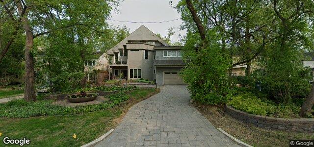 Photo of 361 Kingston Crescent in Winnipeg, Manitoba