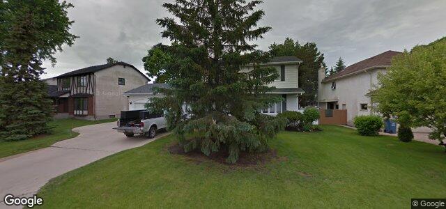 Photo of 136 Pinehurst Crescent in Winnipeg, Manitoba