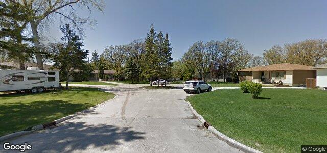 Larawan ng 303 Drummond Place sa Winnipeg, Manitoba