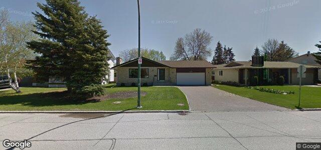 367 Country Club Boulevard（加拿大曼尼托巴省溫尼伯市）房屋照片