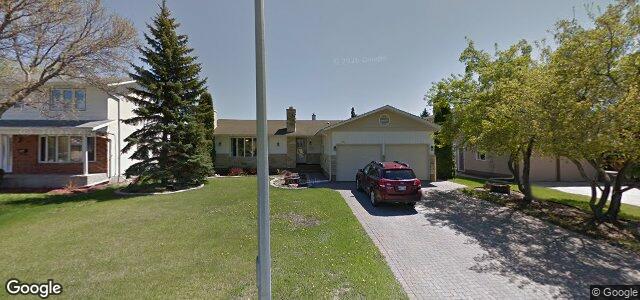 403 Country Club Boulevard（加拿大曼尼托巴省溫尼伯市）房屋照片