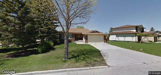 Larawan ng 404 Country Club Boulevard sa Winnipeg, Manitoba
