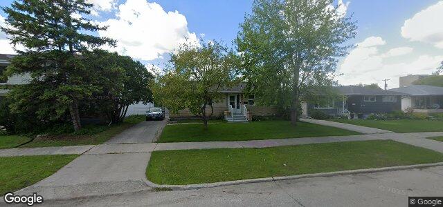 Larawan ng 406 Kirkfield Street sa Winnipeg, Manitoba