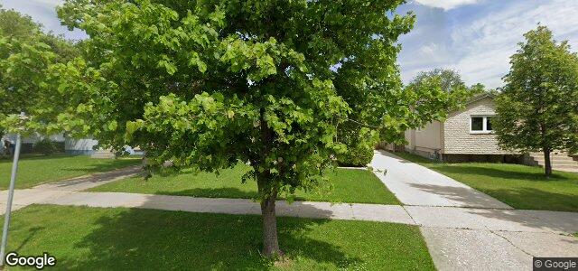 433 Golf Boulevard（加拿大曼尼托巴省溫尼伯市）房屋照片