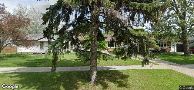 441 Greenacre Boulevard（加拿大曼尼托巴省溫尼伯市）房屋照片