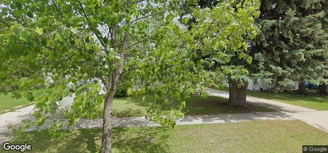 445 Golf Boulevard（加拿大曼尼托巴省溫尼伯市）房屋照片