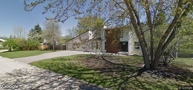 Photo of 45 Pine Valley Drive in Winnipeg, Manitoba