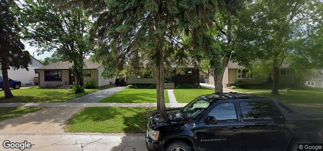 476 Greenacre Boulevard（加拿大曼尼托巴省溫尼伯市）房屋照片