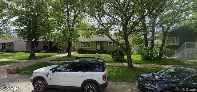 480 Greenacre Boulevard（加拿大曼尼托巴省溫尼伯市）房屋照片