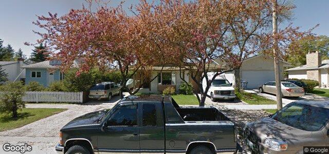 498 Golf Boulevard（加拿大曼尼托巴省溫尼伯市）房屋照片