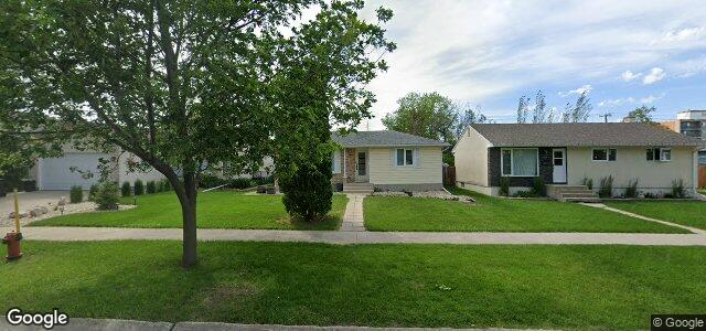 Photo of 506 Golf Boulevard in Winnipeg, Manitoba