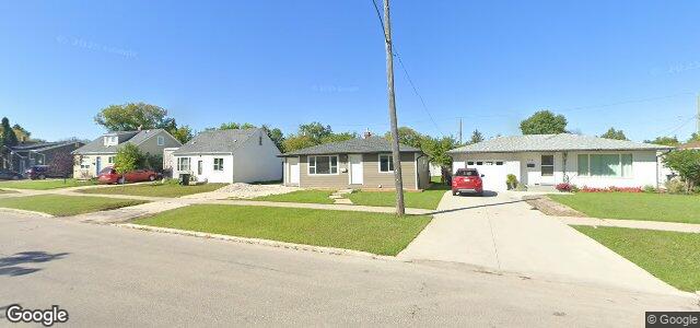 512 Country Club Boulevard（加拿大曼尼托巴省溫尼伯市）房屋照片