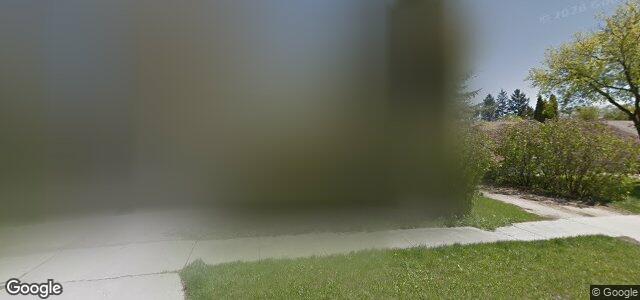 Photo of 517 Woodlands Crescent in Winnipeg, Manitoba