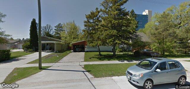 518 Woodlands Crescent（加拿大曼尼托巴省溫尼伯市）房屋照片