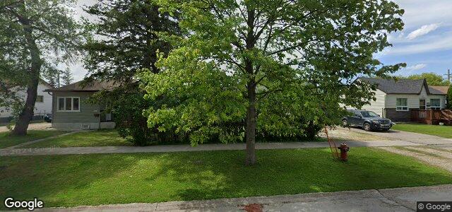 524 Golf Boulevard（加拿大曼尼托巴省溫尼伯市）房屋照片