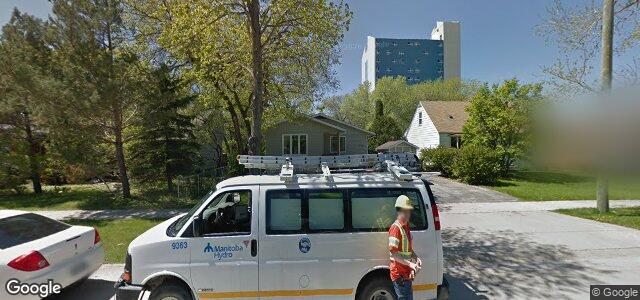 526 Woodlands Crescent（加拿大曼尼托巴省溫尼伯市）房屋照片