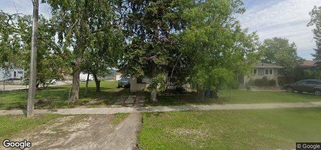 531 Greenacre Boulevard（加拿大曼尼托巴省溫尼伯市）房屋照片