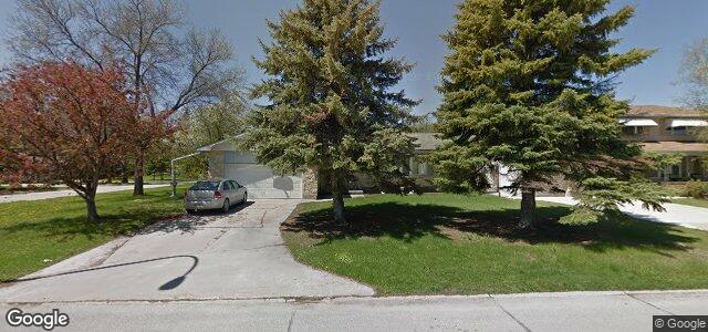 Photo of 93 Pinehurst Crescent in Winnipeg, Manitoba