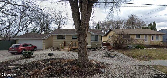 Photo of 198 Berrydale Avenue in Winnipeg, Manitoba