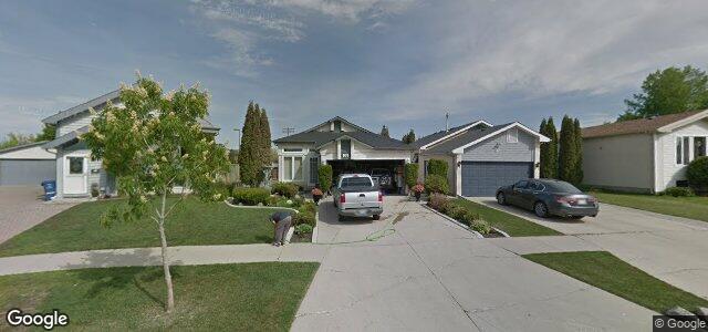 103 Dobrinsky Drive（加拿大曼尼托巴省溫尼伯市）房屋照片