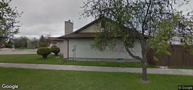 110 Bender Bay（加拿大曼尼托巴省温尼伯市）房屋照片