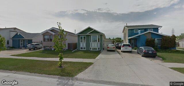 155 Dobrinsky Drive（加拿大曼尼托巴省溫尼伯市）房屋照片