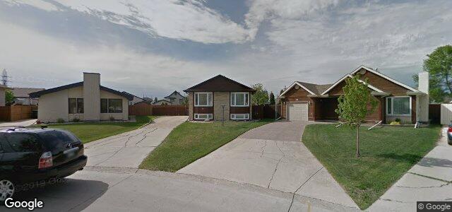 22 Dobrinsky Drive（加拿大曼尼托巴省溫尼伯市）房屋照片