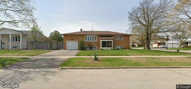 47 Oakhurst Crescent（加拿大曼尼托巴省溫尼伯市）房屋照片