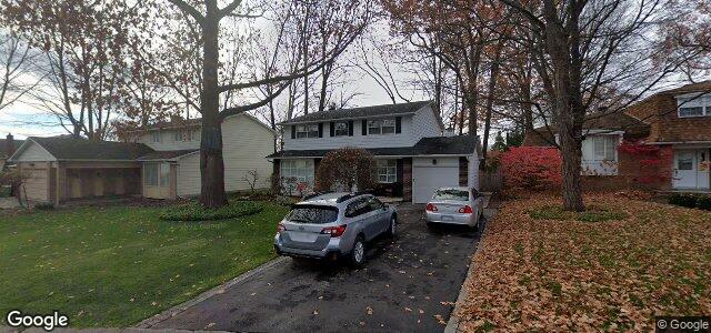Photo of 6 Oakhurst Crescent in Winnipeg, Manitoba