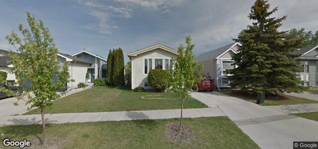 Photo of 95 Dobrinsky Drive in Winnipeg, Manitoba