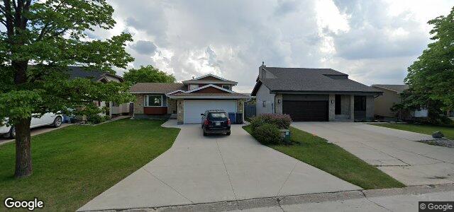 106 Foxmeadow Drive（加拿大曼尼托巴省溫尼伯市）房屋照片