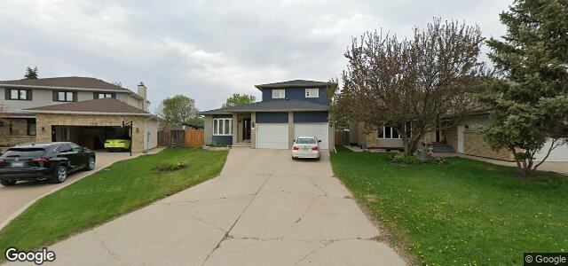 Larawan ng 114 Royal York Drive sa Winnipeg, Manitoba