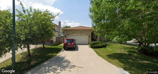 123 Farmingdale Boulevard（加拿大曼尼托巴省溫尼伯市）房屋照片