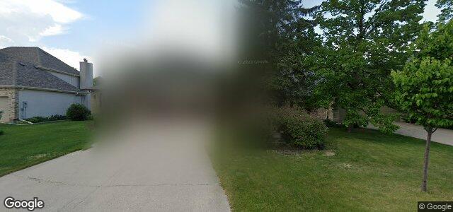Photo of 127 Waterbury Drive in Winnipeg, Manitoba