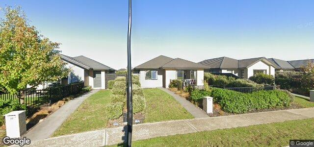 18 Wallingford Crescent（加拿大曼尼托巴省溫尼伯市）房屋照片