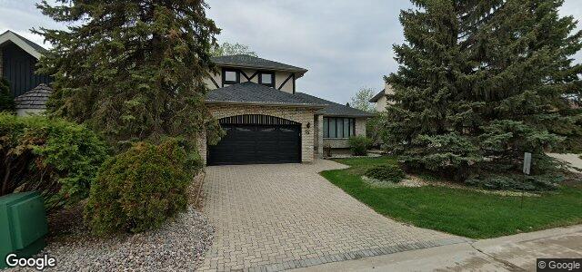 Photo of 25 Lindenwood Drive E in Winnipeg, Manitoba