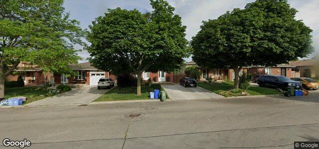 Photo of 3 Foxmeadow Drive in Winnipeg, Manitoba