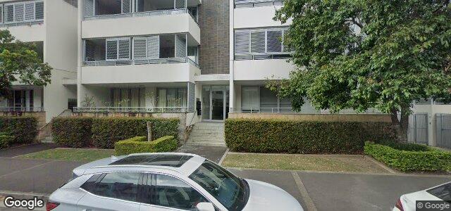 Photo of 3 Shoreline Drive in Winnipeg, Manitoba