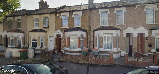 33 Hollington Road（加拿大曼尼托巴省溫尼伯市）房屋照片