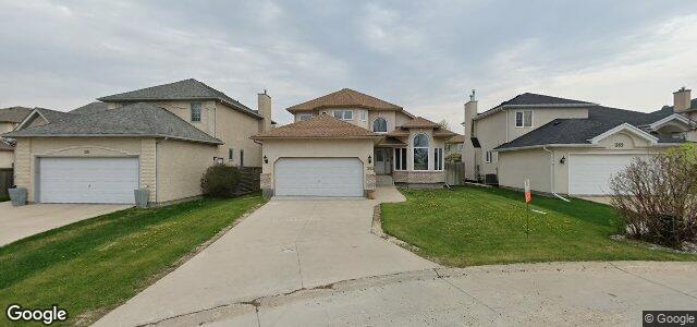 Photo of 385 Lindenwood Drive W in Winnipeg, Manitoba