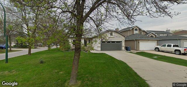 39 Woodcott Place（加拿大曼尼托巴省溫尼伯市）房屋照片