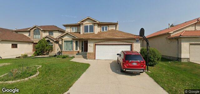Photo of 411 Lindenwood Drive E in Winnipeg, Manitoba