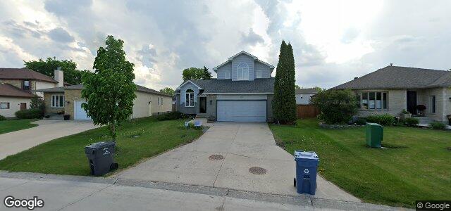 70 Hollington Road（加拿大曼尼托巴省溫尼伯市）房屋照片