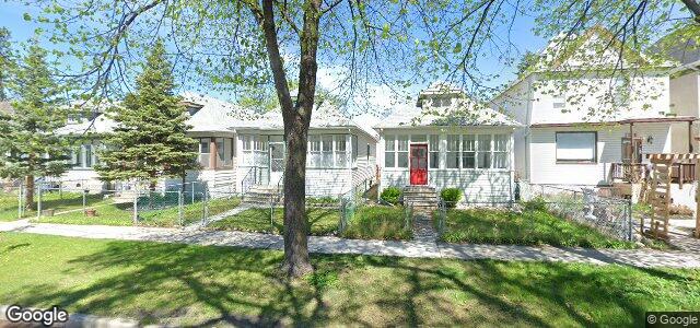 339 Arnold Avenue（加拿大曼尼托巴省溫尼伯市）房屋照片