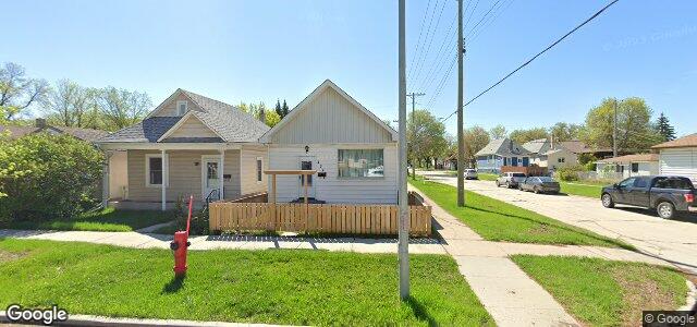 Photo of 434 Arnold Avenue in Winnipeg, Manitoba